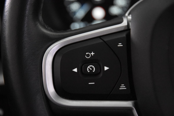 Volvo XC60 2.0 Recharge T8 AWD Inscription *1ste Eigenaar*Panoramadak*Standkachel*