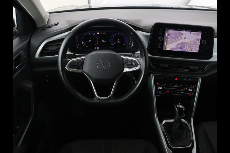 Volkswagen T-Roc 1.5 TSI Life Business | Stoelverwarming | Camera | Virtual Cockpit | Carplay | Full LED | Adaptive cruise | Navigatie | Park Assist | Climate control | DAB | Bluetooth