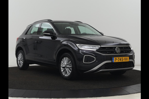 Volkswagen T-Roc 1.5 TSI Life Business | Stoelverwarming | Camera | Virtual Cockpit | Carplay | Full LED | Adaptive cruise | Navigatie | Park Assist | Climate control | DAB | Bluetooth