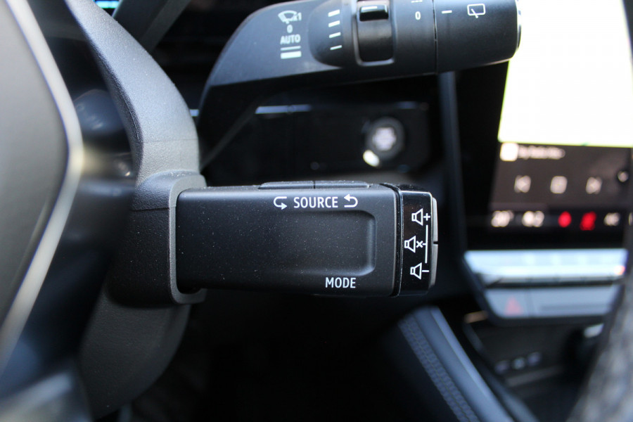 Renault Espace E-Tech full hybrid 200 techno 7p. | Trekhaak | Adaptieve Cruise | BLIS | 360 Camera | Google