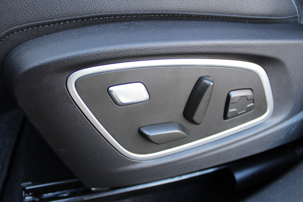 Renault Espace E-Tech full hybrid 200 techno 7p. | Trekhaak | Adaptieve Cruise | BLIS | 360 Camera | Google