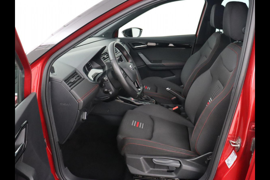 Seat Arona 1.0 TSI FR Launch | 1e eigenaar | Stoelverwarming | Adaptive cruise | Full LED | Beats Audio | Trekhaak | DAB | Carplay | Camera | Navigatie | Park Assist | Climate control