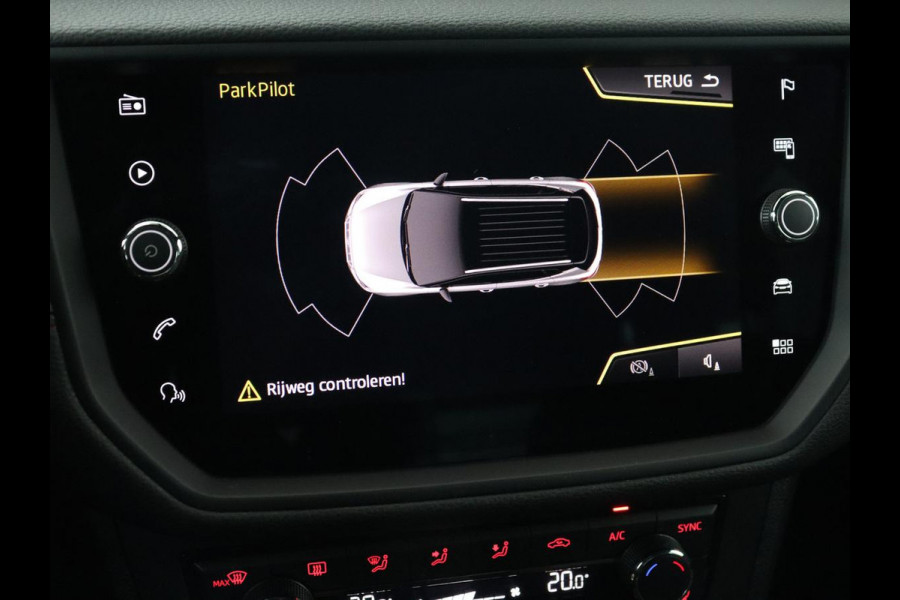 Seat Arona 1.0 TSI FR Launch | 1e eigenaar | Stoelverwarming | Adaptive cruise | Full LED | Beats Audio | Trekhaak | DAB | Carplay | Camera | Navigatie | Park Assist | Climate control