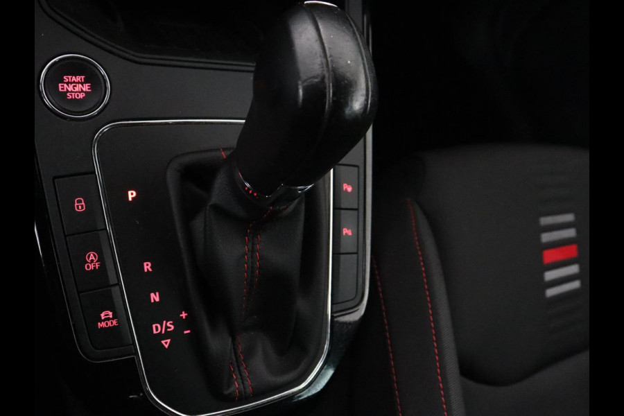 Seat Arona 1.0 TSI FR Launch | 1e eigenaar | Stoelverwarming | Adaptive cruise | Full LED | Beats Audio | Trekhaak | DAB | Carplay | Camera | Navigatie | Park Assist | Climate control