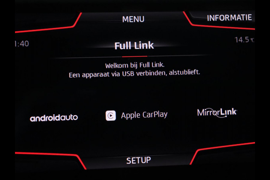 Seat Arona 1.0 TSI FR Launch | 1e eigenaar | Stoelverwarming | Adaptive cruise | Full LED | Beats Audio | Trekhaak | DAB | Carplay | Camera | Navigatie | Park Assist | Climate control