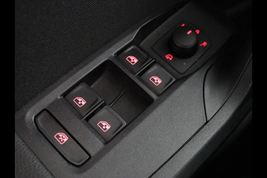 Seat Arona 1.0 TSI FR Launch | 1e eigenaar | Stoelverwarming | Adaptive cruise | Full LED | Beats Audio | Trekhaak | DAB | Carplay | Camera | Navigatie | Park Assist | Climate control