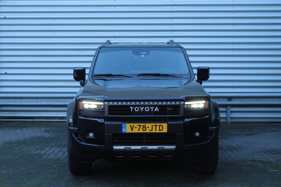 Toyota Land Cruiser 2.8 D-4D 206pk Blind Van Navigator AUTOMAAT DIRECT BESCHIKBAAR Clima Cruise Navi 360 Camera Leder LMV Trekhaak 3500kg