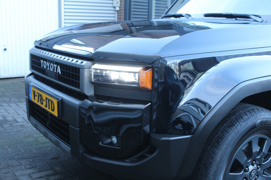 Toyota Land Cruiser 2.8 D-4D 206pk Blind Van Navigator AUTOMAAT DIRECT BESCHIKBAAR Clima Cruise Navi 360 Camera Leder LMV Trekhaak 3500kg