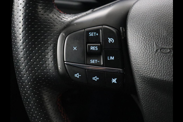 Ford Kuga 2.5 PHEV ST-Line | Panoramadak | Stoelverwarming | Camera | Carplay | Digital Cockpit | Navigatie | Keyless | DAB | Achterbankverwarming | Getint glas | Plug In