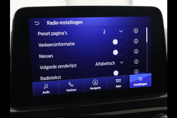 Ford Kuga 2.5 PHEV ST-Line | Panoramadak | Stoelverwarming | Camera | Carplay | Digital Cockpit | Navigatie | Keyless | DAB | Achterbankverwarming | Getint glas | Plug In