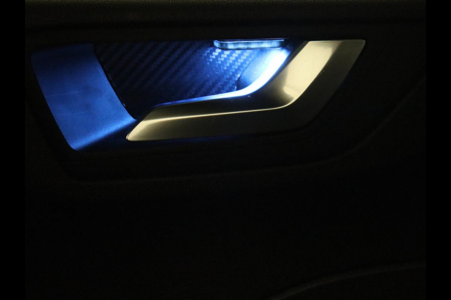 Ford Kuga 2.5 PHEV ST-Line | Panoramadak | Stoelverwarming | Camera | Carplay | Digital Cockpit | Navigatie | Keyless | DAB | Achterbankverwarming | Getint glas | Plug In