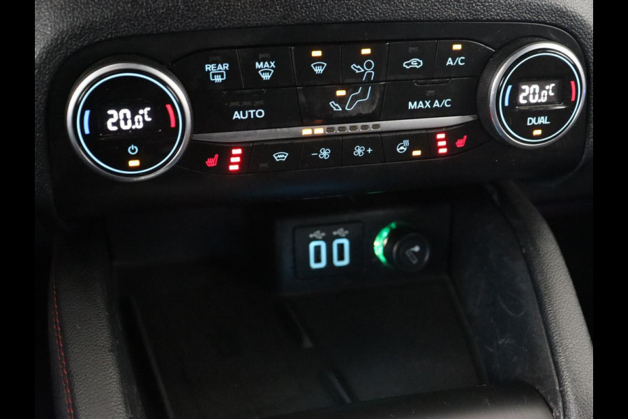 Ford Kuga 2.5 PHEV ST-Line | Panoramadak | Stoelverwarming | Camera | Carplay | Digital Cockpit | Navigatie | Keyless | DAB | Achterbankverwarming | Getint glas | Plug In