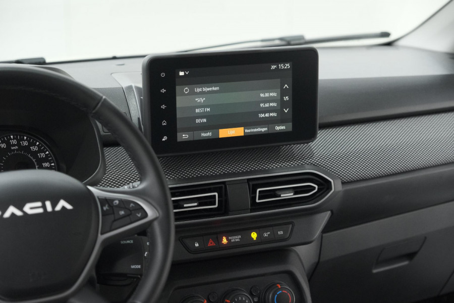 Dacia Sandero TCe 90 CVT Expression | Parkeersensoren | Apple Carplay | Cruise Control