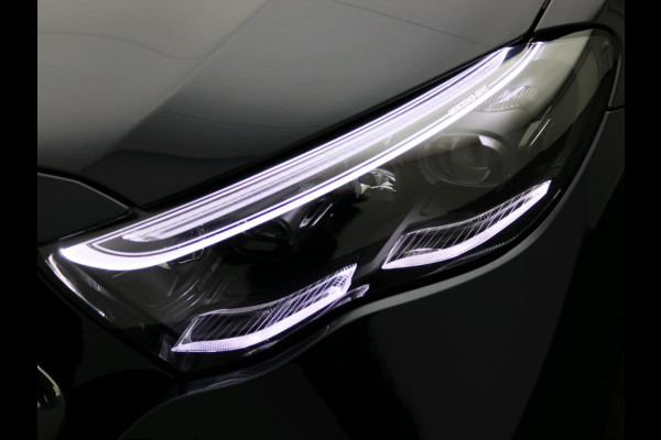 Mercedes-Benz E-Klasse 300 e Sport Edition Trekhaak | Panorama Schuif-Kanteldak | 360° camera | AMG Line | MBUX Superscreen | Premium pakket. Inclusief 24 maanden MB Certified garantie voor Europa.