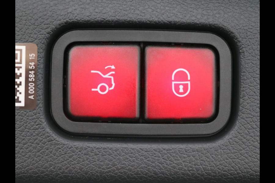 Mercedes-Benz E-Klasse 300 e Sport Edition Trekhaak | Panorama Schuif-Kanteldak | 360° camera | AMG Line | MBUX Superscreen | Premium pakket. Inclusief 24 maanden MB Certified garantie voor Europa.