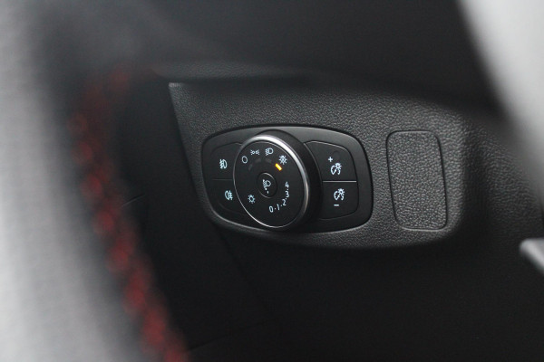 Ford FOCUS Wagon 1.0 EcoBoost Hybrid ST Line X 155pk | Trekhaak afneembaar | Panoramadak | Bang&Olufsen | Adaptive cruise control | Winter Pack | All season banden | Camera