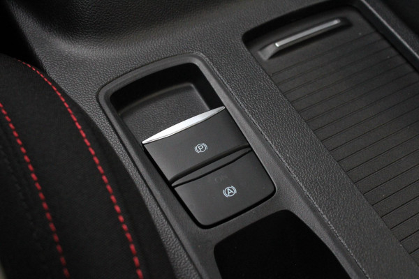 Ford FOCUS Wagon 1.0 EcoBoost Hybrid ST Line X 155pk | Trekhaak afneembaar | Panoramadak | Bang&Olufsen | Adaptive cruise control | Winter Pack | All season banden | Camera