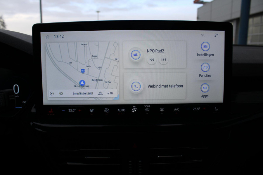 Ford FOCUS Wagon 1.0 EcoBoost Hybrid ST Line X 155pk | Trekhaak afneembaar | Panoramadak | Bang&Olufsen | Adaptive cruise control | Winter Pack | All season banden | Camera