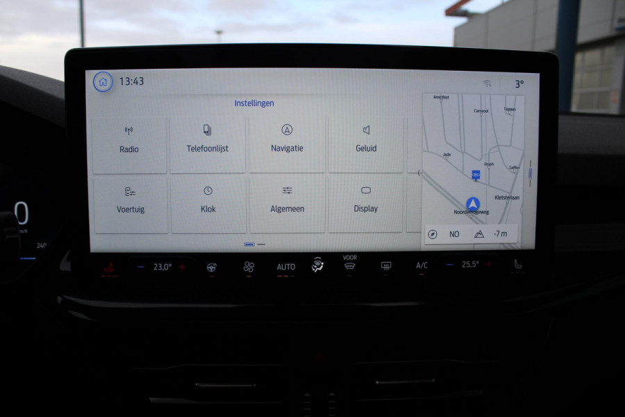 Ford FOCUS Wagon 1.0 EcoBoost Hybrid ST Line X 155pk | Trekhaak afneembaar | Panoramadak | Bang&Olufsen | Adaptive cruise control | Winter Pack | All season banden | Camera