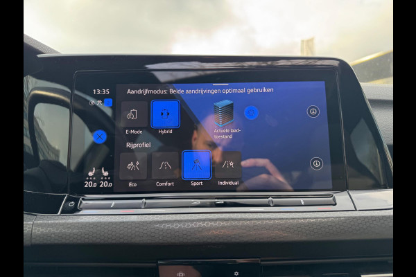 Volkswagen Golf 1.4 eHybrid GTE Panorama Led Stoelver. Stuurverw.