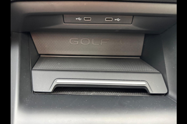 Volkswagen Golf 1.4 eHybrid GTE Panorama Led Stoelver. Stuurverw.
