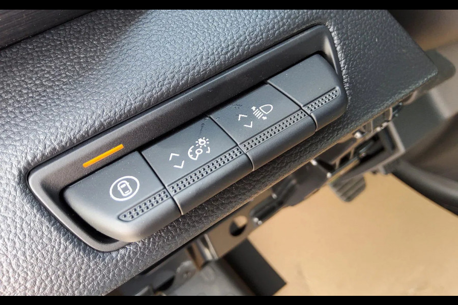 Renault Trafic 150 PK AUTOMAAT L2H1 DUBBELE CABINE - EURO 6 - GRIJS COMETE METALLIC - V-58-JPX - BPM VRIJ!