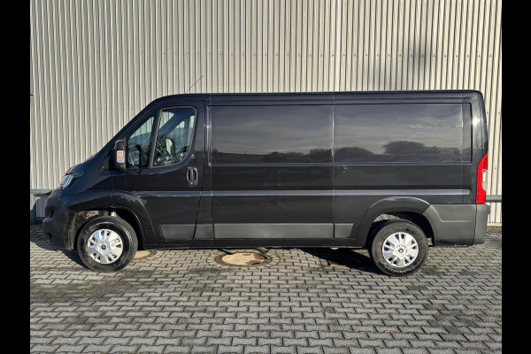 Peugeot Boxer 330 2.2 BlueHDi 140 L2H1*A/C*CRUISE*NAVI*HAAK*3PER
