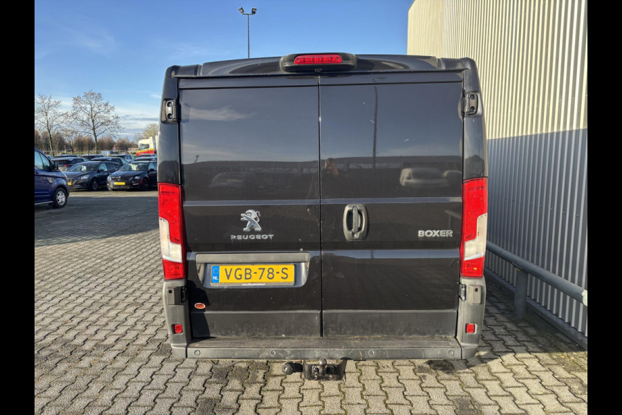 Peugeot Boxer 330 2.2 BlueHDi 140 L2H1*A/C*CRUISE*NAVI*HAAK*3PER