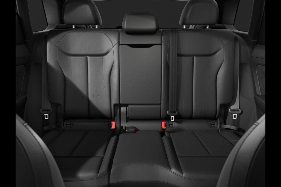 Audi Q3 1.5 200kW e-hybrid S edition 272pk | Techniekpakket plus | Privacy glas | Twin leder bekleding | Laadconcept compact |