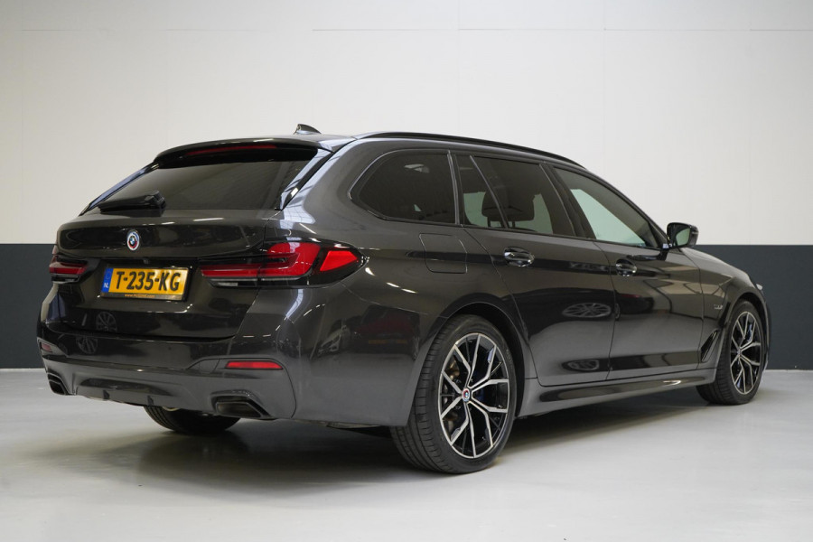 BMW 5 Serie Touring 530e Business Edition Plus | SoH 98% | Leder | Panoramadak | Trekhaak | Memory | Head-Up | M-Sportpakket