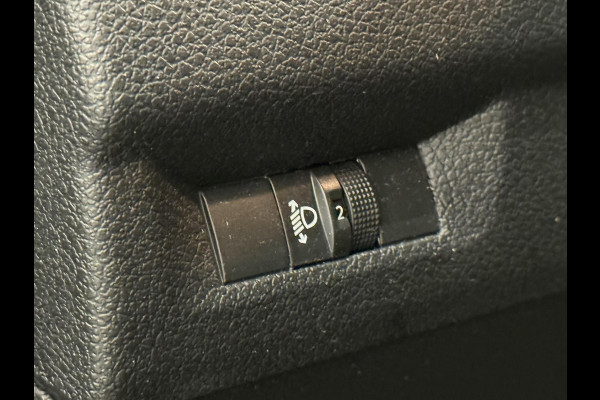 Peugeot Expert 2.0 Automaat Dubbele cabine Navigatie Parkeersensoren Clima Control  Trekhaak