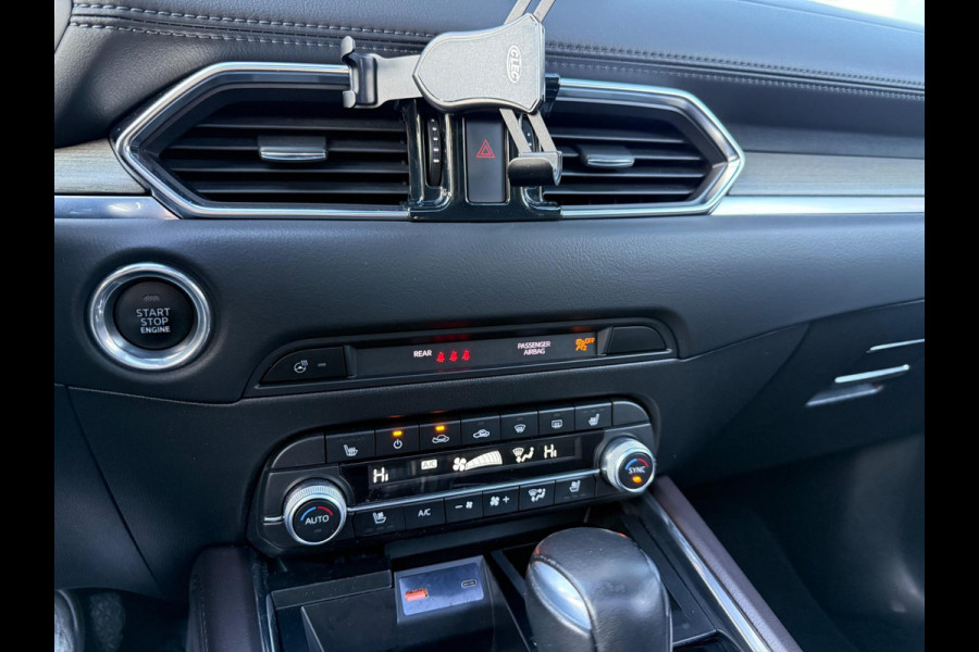 Mazda CX-5 2.0 SkyActiv-G 165 Signature - Automaat - Leder - Navi - Schuifdak - Trekhaak - Camera