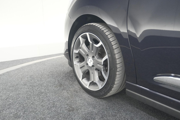 DS DS 3 PureTech 110 So Chic | Camera | Navigatie | Parkeersensoren | Climate Control