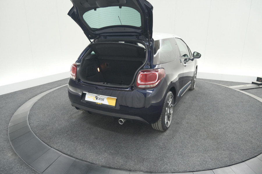 DS DS 3 PureTech 110 So Chic | Camera | Navigatie | Parkeersensoren | Climate Control