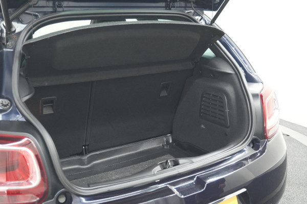 DS DS 3 PureTech 110 So Chic | Camera | Navigatie | Parkeersensoren | Climate Control