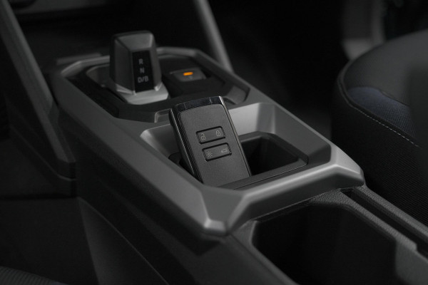 Dacia Duster 1.6 Hybrid 140 Journey | 360 Camera | Pack Winter | Dodehoekdetectie