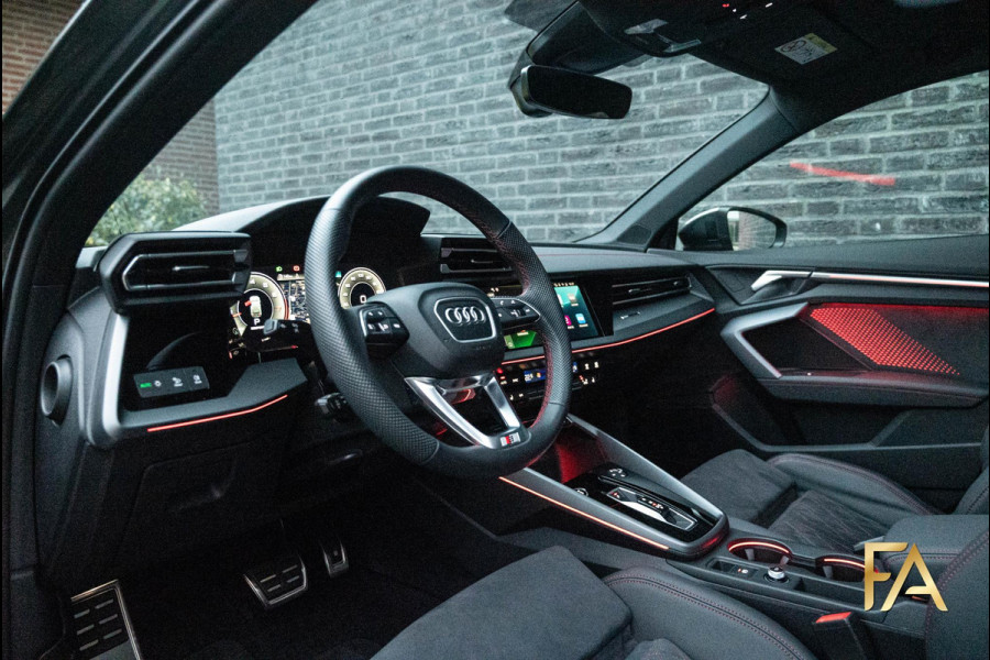 Audi A3 Sportback 35 TFSI S Line RSseats|Ruitleder|Pano|MatrixLED