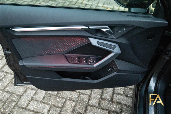 Audi A3 Sportback 35 TFSI S Line RSseats|Ruitleder|Pano|MatrixLED