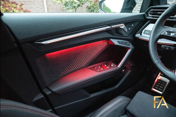 Audi A3 Sportback 35 TFSI S Line RSseats|Ruitleder|Pano|MatrixLED