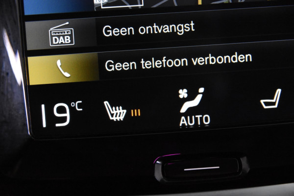 Volvo V60 2.0 T8 Recharge AWD Inscription *Panoramadak*Full Options*