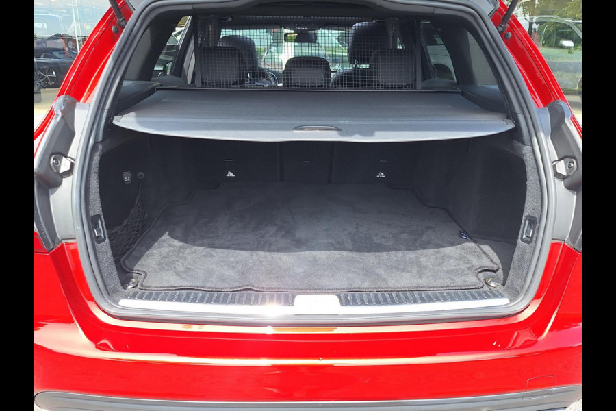 Mercedes-Benz C-Klasse Estate 180 AMG Virtual | Pano | 360 cam | Sfeer | Leder alcantara | Trekhaak 1800kg | occasion