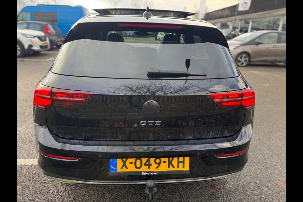 Volkswagen Golf 1.4 eHybrid GTE Panorama Led Stoelver. Stuurverw.