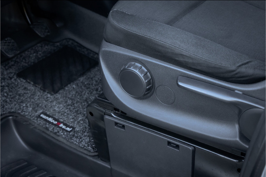 Mercedes-Benz Vito 111 CDI Lang - 19 inch AMG- Climate Controle