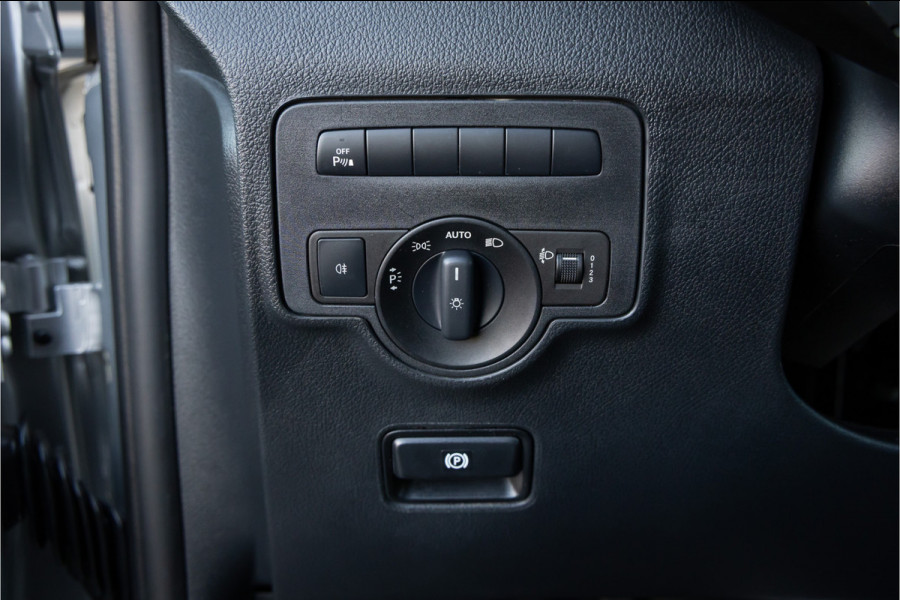 Mercedes-Benz Vito 111 CDI Lang - 19 inch AMG- Climate Controle