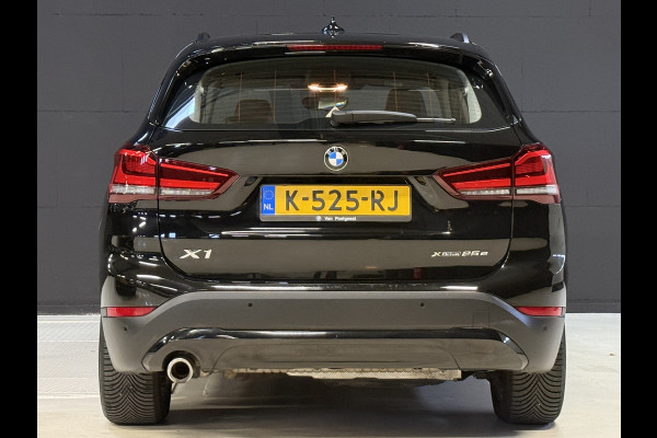 BMW X1 xDrive25e | NL auto | Leder | Carplay | Head-Up | Stoelverwarming | Full LED | Dealer onderhouden