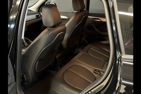 BMW X1 xDrive25e | NL auto | Leder | Carplay | Head-Up | Stoelverwarming | Full LED | Dealer onderhouden