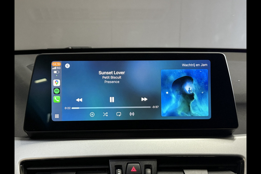 BMW X1 xDrive25e | NL auto | Leder | Carplay | Head-Up | Stoelverwarming | Full LED | Dealer onderhouden