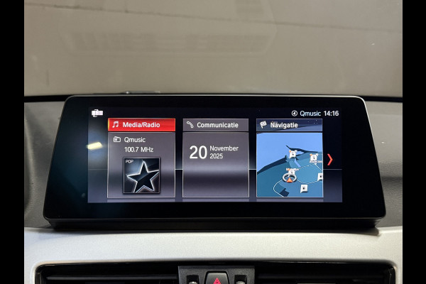 BMW X1 xDrive25e | NL auto | Leder | Carplay | Head-Up | Stoelverwarming | Full LED | Dealer onderhouden