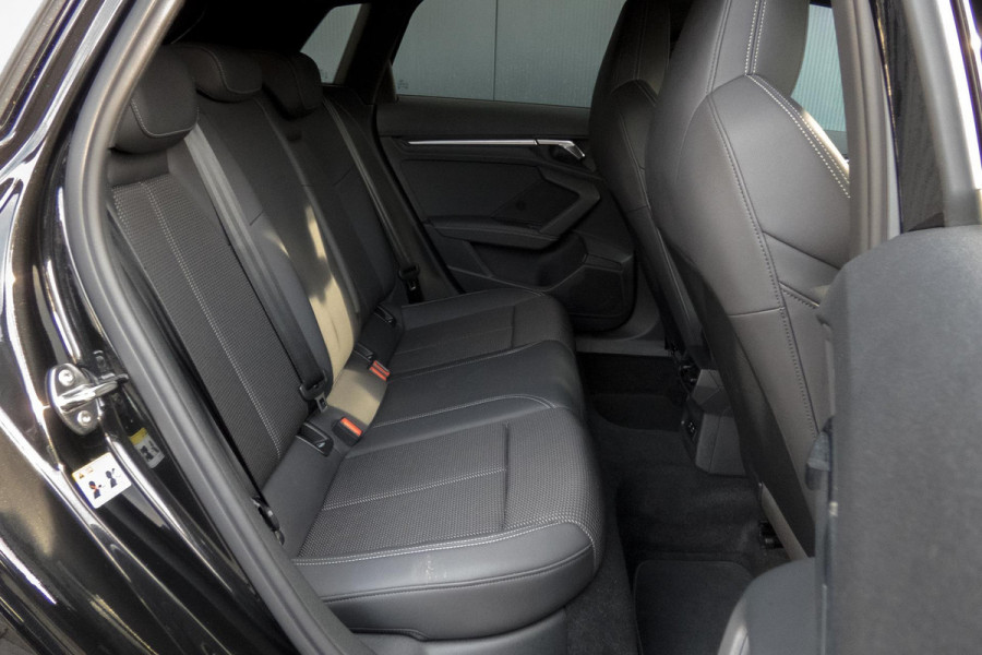 Audi A3 Sportback 30 TFSI S edition | S-LINE | AMBIANCEVERLICHTING | ACC | LED | PDC