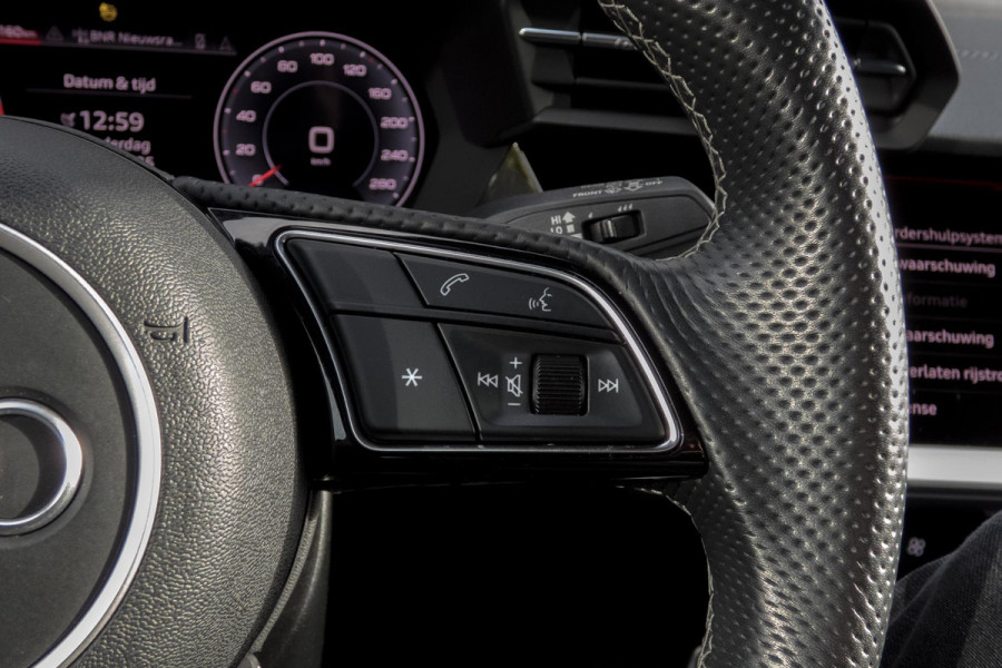 Audi A3 Sportback 30 TFSI S edition | S-LINE | AMBIANCEVERLICHTING | ACC | LED | PDC